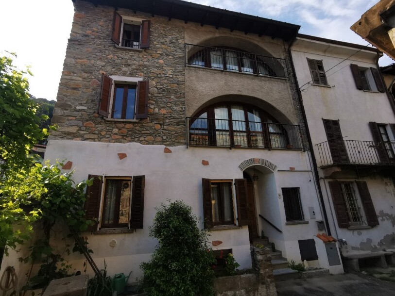 CUASSO AL MONTE, TERRATETTO-23