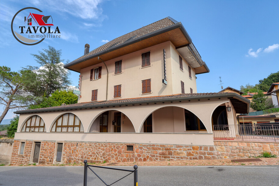 CUASSO AL MONTE, EX HOTEL ALPINO-1