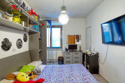COCQUIO TREVISAGO, CALDANA, APPARTAMENTO CON TERRAZZO E BOX