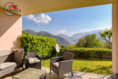 CUASSO AL MONTE, APPARTAMENTO CON PISCINA E VISTA LAGO-13