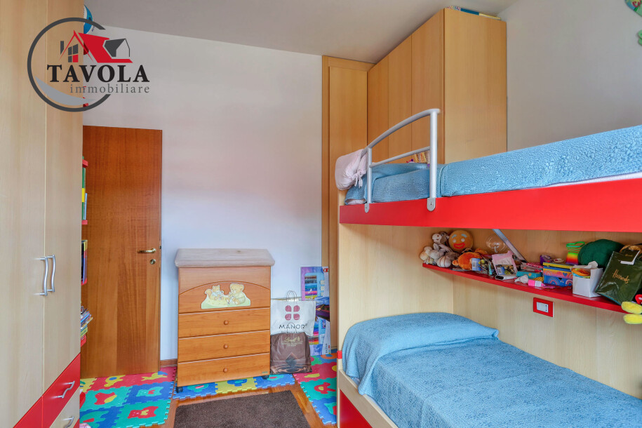 INDUNO OLONA, TRILOCALE CON BOX ED ACCESSORIO-11