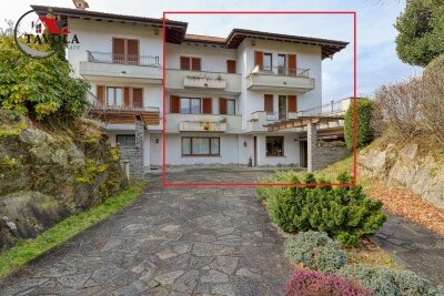 LUINO, PORZIONE DI VILLA BIFAMILIARE