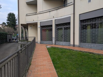 VARESE, VIALE BORRI, MONOLOCALE CON BOX-12