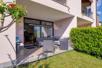 CUASSO AL MONTE, APPARTAMENTO CON PISCINA E VISTA LAGO-16