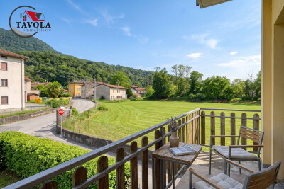 PORZIONE DI CASA LIBERA SU TRE LATI CON GIARDINO-17