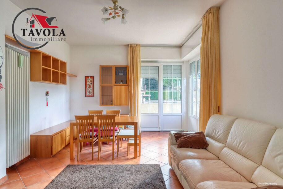 INDUNO OLONA, TRILOCALE CON BOX ED ACCESSORIO-2