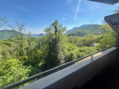 CUASSO AL MONTE, VILLA SINGOLA DA RISTRUTTURARE CON BOSCO PRIVATO-20