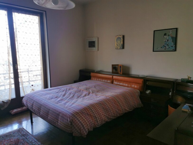 ARCISATE, SIGNORILE VILLA BIFAMILIARE-25