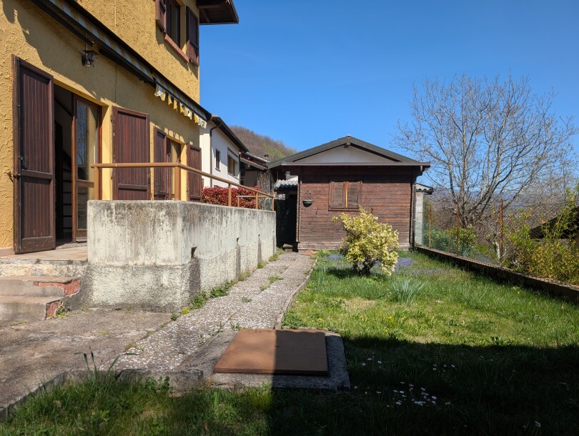 CUASSO AL MONTE, CAVAGNANO, VILLETTA PANORAMICA-33