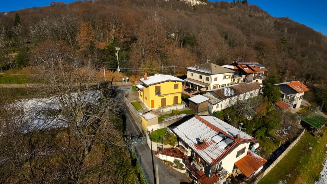 CUASSO AL MONTE, CAVAGNANO, VILLETTA PANORAMICA-38