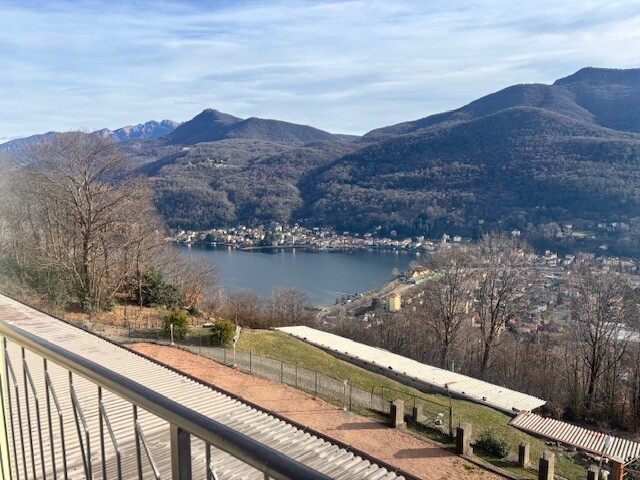 CUASSO AL MONTE, TRILOCALE CON VISTA LAGO-4