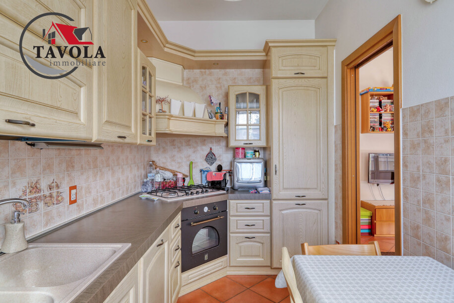 INDUNO OLONA, TRILOCALE CON BOX ED ACCESSORIO-4