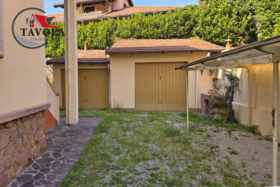 ARCISATE, VILLA BIFAMILIARE-31