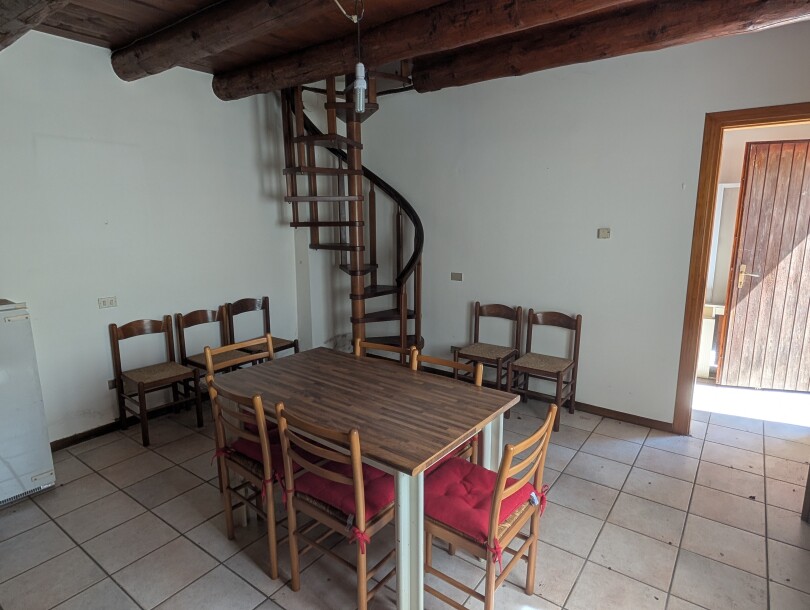 CUASSO AL MONTE, IMBORGNANA, DOPPIA PORZIONE DI CASA-3