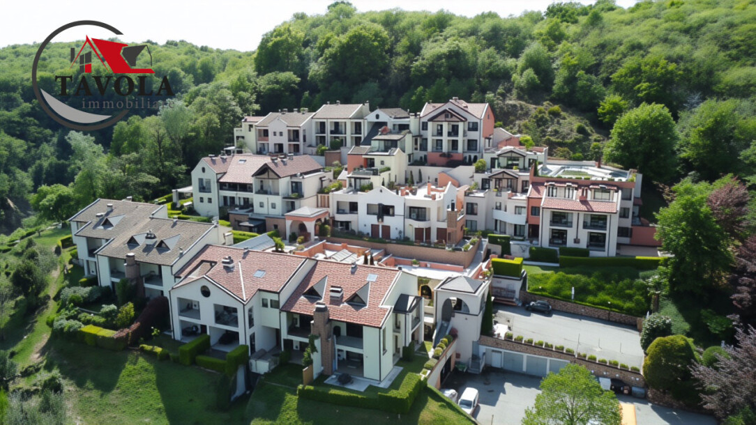 CUASSO AL MONTE, APPARTAMENTO CON PISCINA E VISTA LAGO-39