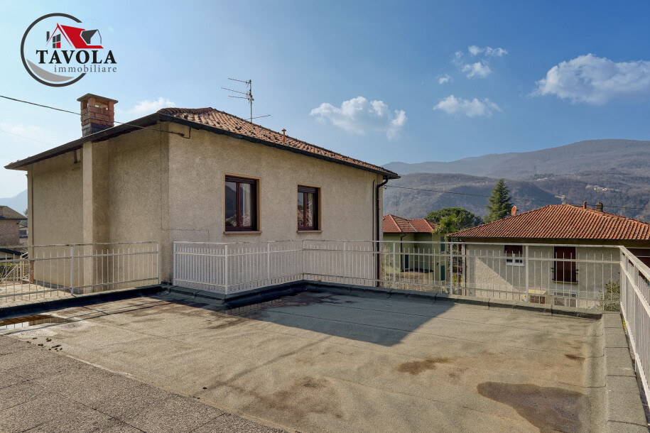 PORTO CERESIO, CASA BIFAMILIARE-40
