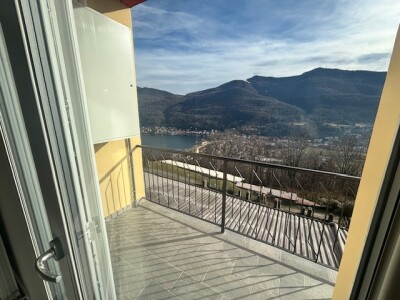 CUASSO AL MONTE, TRILOCALE CON VISTA LAGO-7