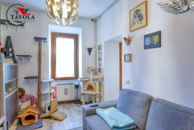COCQUIO TREVISAGO, CALDANA, APPARTAMENTO CON TERRAZZO E BOX