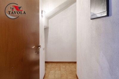 PORTO CERESIO - PORZIONE DI CASA TERRA-CIELO-6
