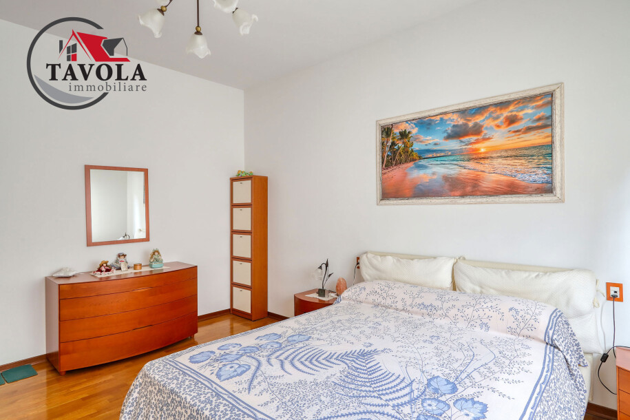 INDUNO OLONA, TRILOCALE CON BOX ED ACCESSORIO-8