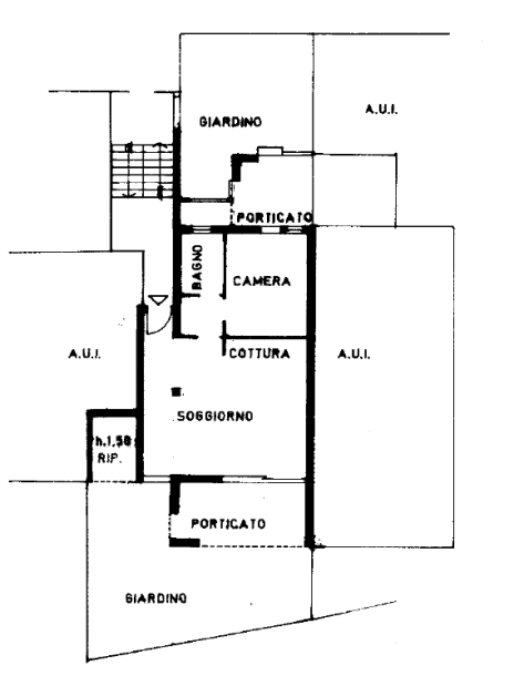 CUASSO AL MONTE, APPARTAMENTO CON PISCINA E VISTA LAGO-40