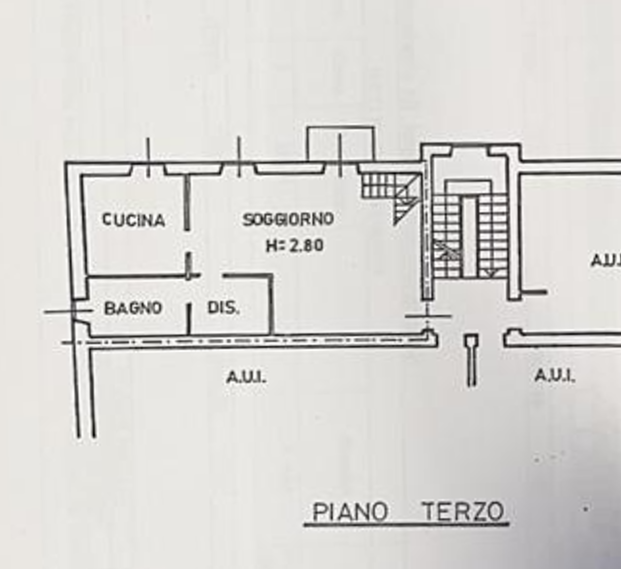 VARESE, BILOCALE CON AMPIO BOX DOPPIO-25